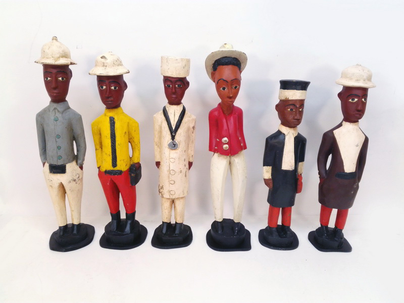 figura escultura colono europeo africa madera alt.32-57 total.49u